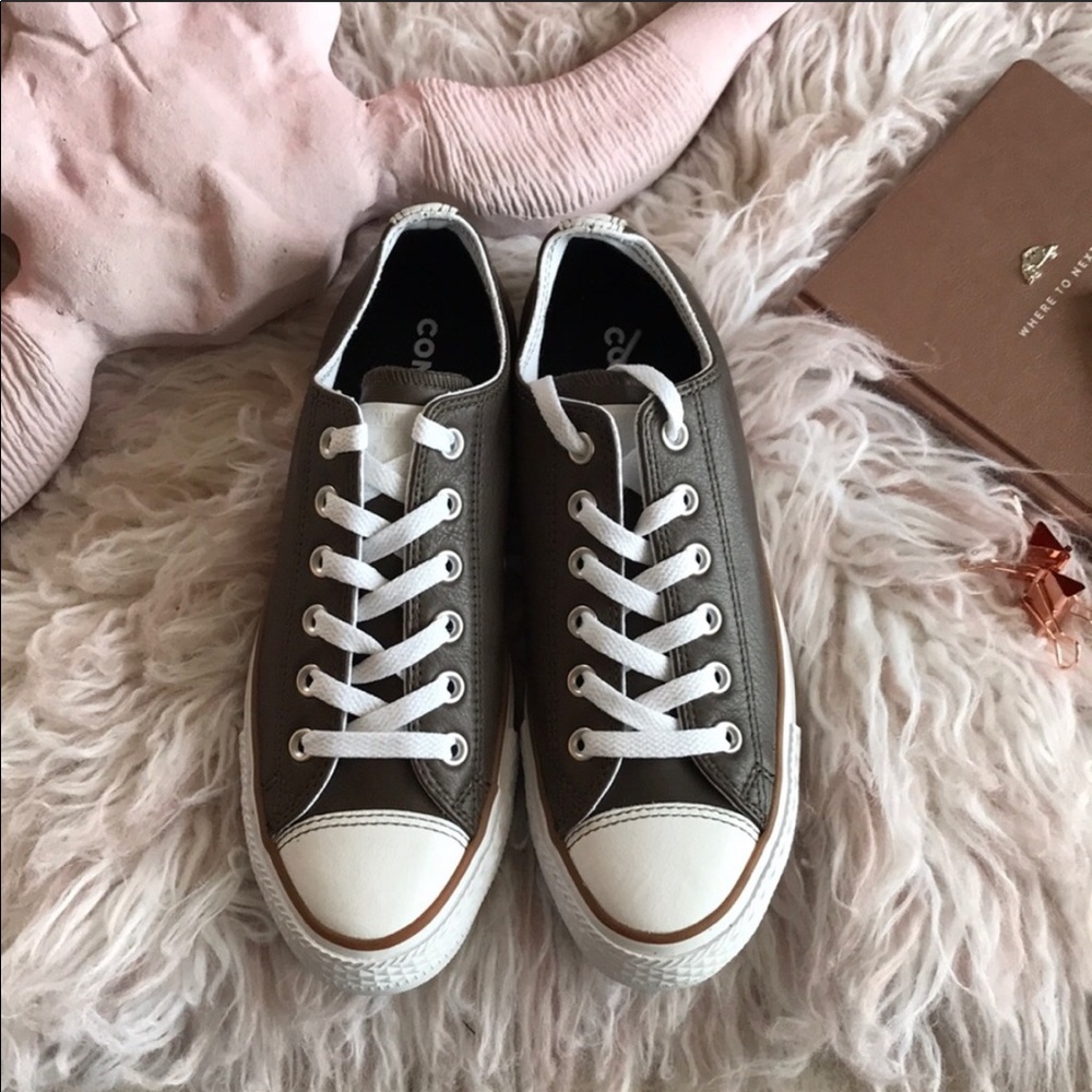 NWT converse ID Leather low tops - Picture 3 of 8